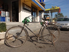 Албанский велосипед и запрака Кастрати